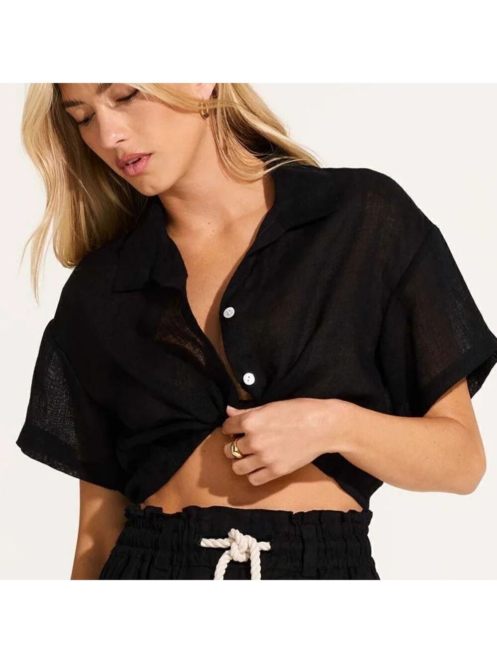 Vitamin A Black EcoLinen Hana Cropped Shirt Size XS